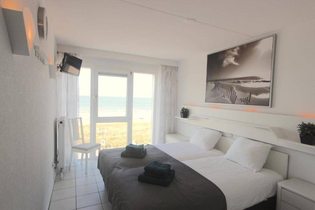 Apartment Atlantis with sea view (9)