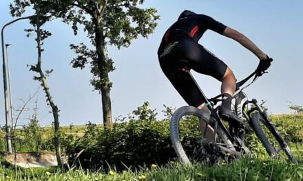 Dave van Kuilenburg begint mountainbike seizoen sterk