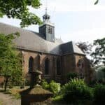 Summer Sunday evening with poetry and music in Castle Chapel