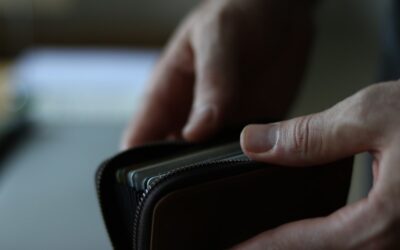 Steeds meer inwoners van Egmond letten scherper op hun uitgaven